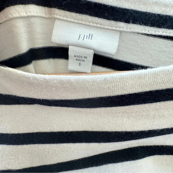 J. Jill || Women’s Modern Striped Boat Neck Long Sleeve Knit Shirt Small - Picture 8 of 12